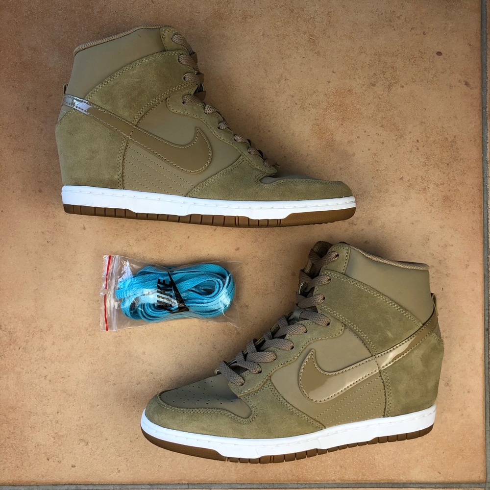 NIKE Dunk Sky Hi Wedge Heel Shoes Desert Tan Sz 10
